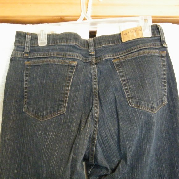 Ladies Lee Riders Size 12P Boot Cut Jeans - Picture 4 of 5